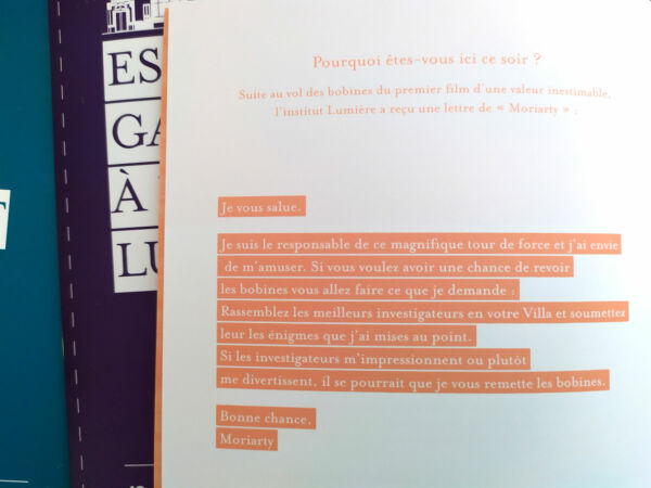 Livrets des joueurs réalisés pour le jeu d'enquête géant organisé à l'Institut Lumière de Lyon, dans le cadre du Festival Quai du polar, pour les éditions Pocket, 10/18 et Fleuve noir.